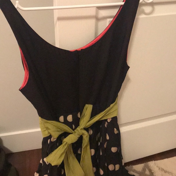 Cute polka dot dress! - Picture 4 of 5